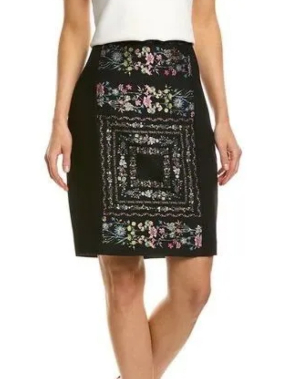 Ted Baker Annasa Floral Embroidered Pencil Skirt NWT - Sz 2 (US 6)